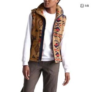 The‎ North Face Campshire 2.0 Cedar Geo Print Vest Sz Small